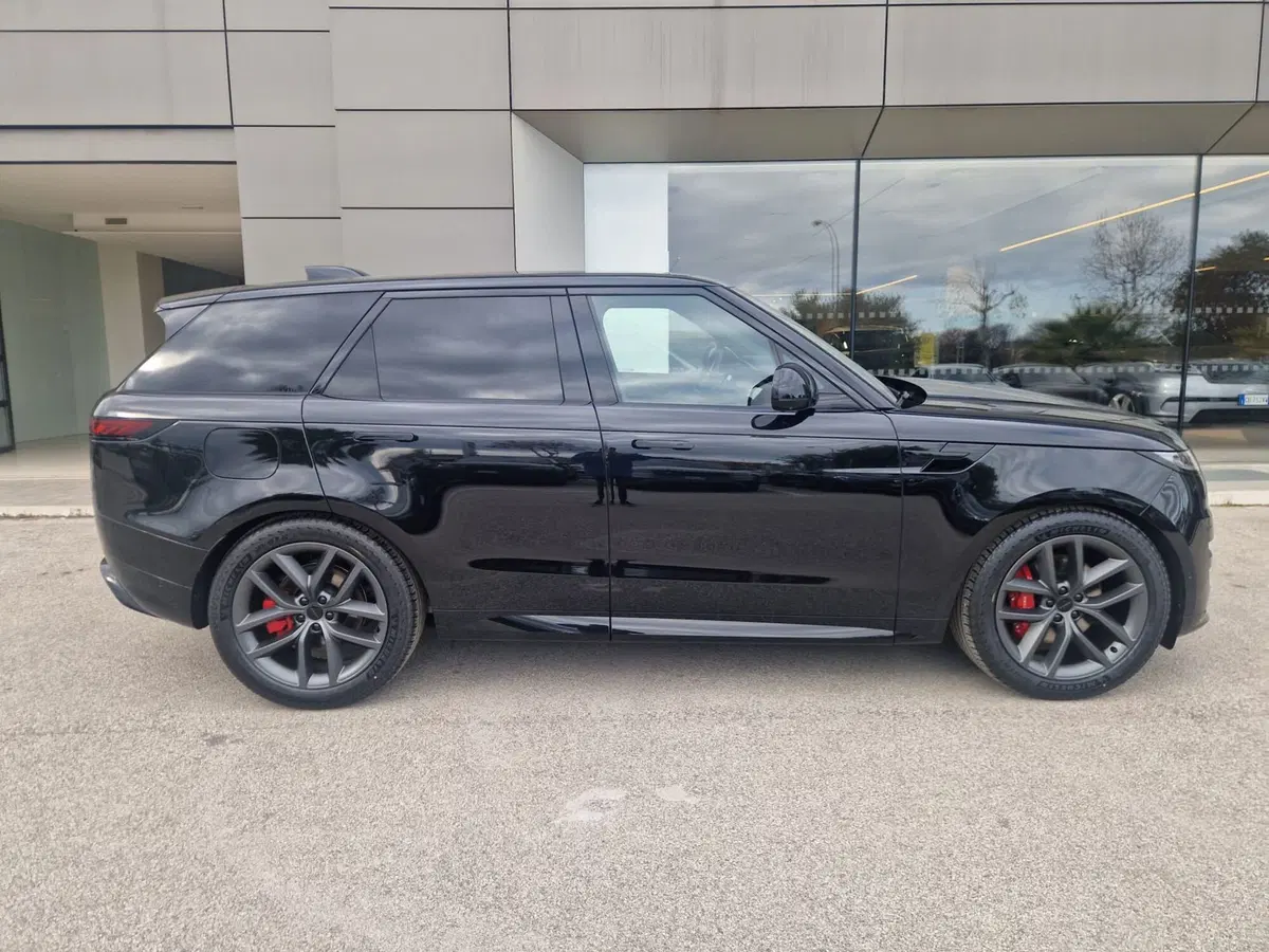 Land Rover Range Rover Sport nuova a Ascoli Piceno (6)
