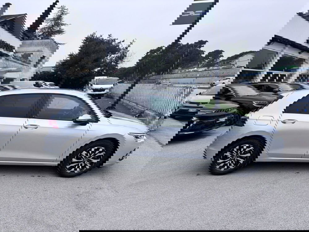 Volkswagen Golf usata a Ancona (4)
