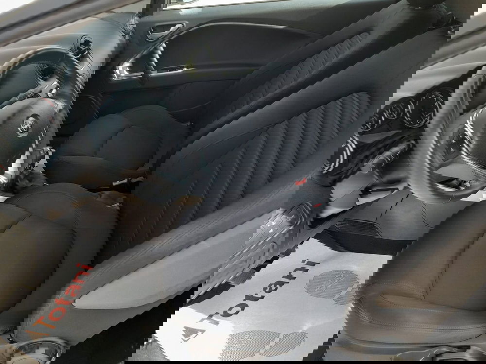 Alfa Romeo MiTo usata a L'Aquila (10)