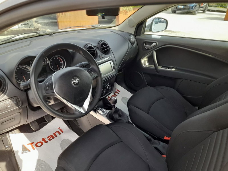 Alfa Romeo MiTo usata a L'Aquila (11)