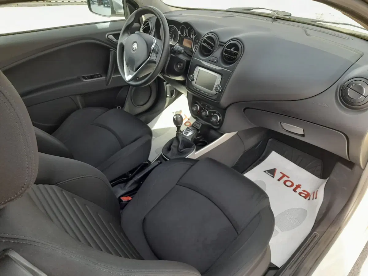 Alfa Romeo MiTo usata a L'Aquila (7)