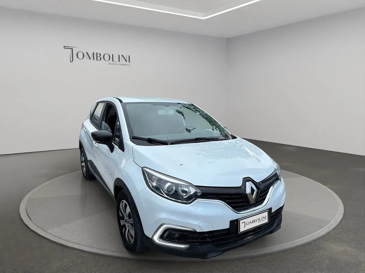 Renault Captur usata a Macerata (5)
