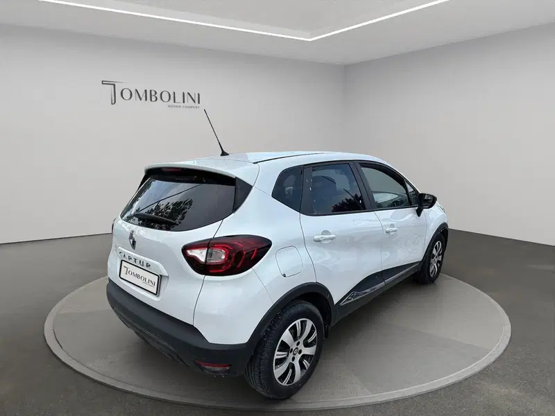 Renault Captur usata a Macerata (6)