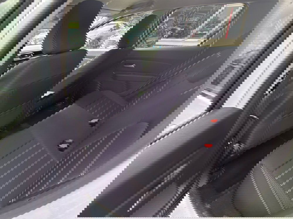 Dacia Duster usata a Vicenza (11)