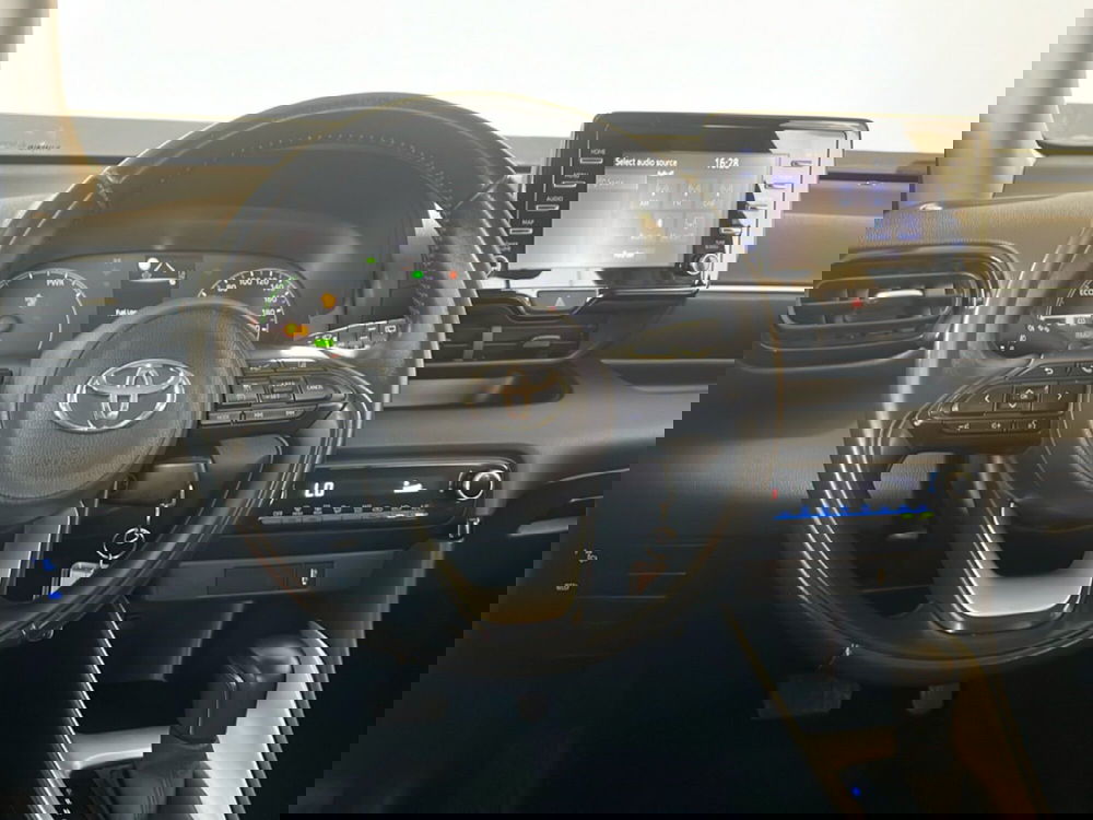 Toyota Yaris usata a Roma (12)