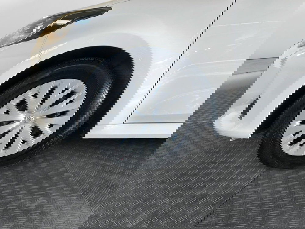 Toyota Yaris usata a Roma (9)