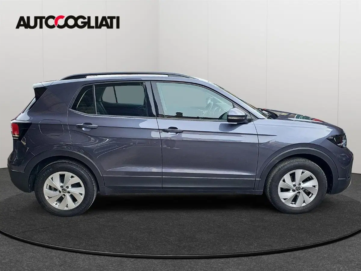 Volkswagen T-Cross usata a Lecco (4)