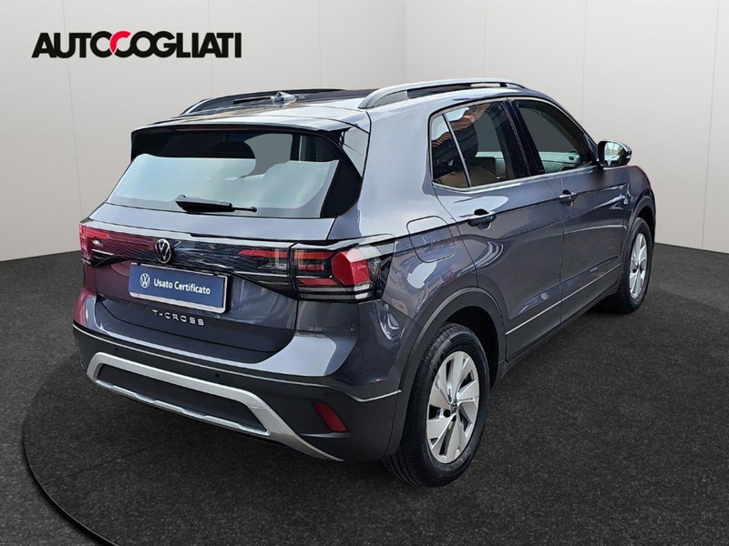 Volkswagen T-Cross usata a Lecco (5)