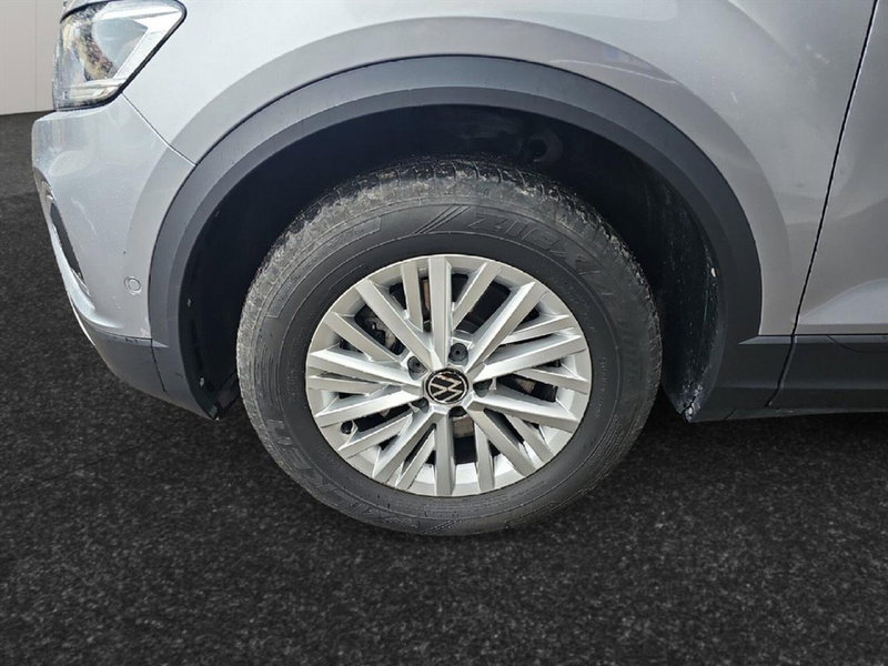 Volkswagen T-Roc usata a Lecco (15)