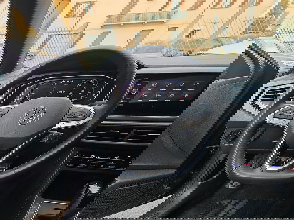 Volkswagen Taigo usata a Lecco (10)