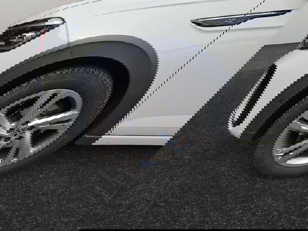 Volkswagen Taigo usata a Lecco (17)