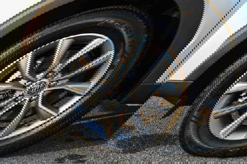 Mg HS nuova a Torino (10)