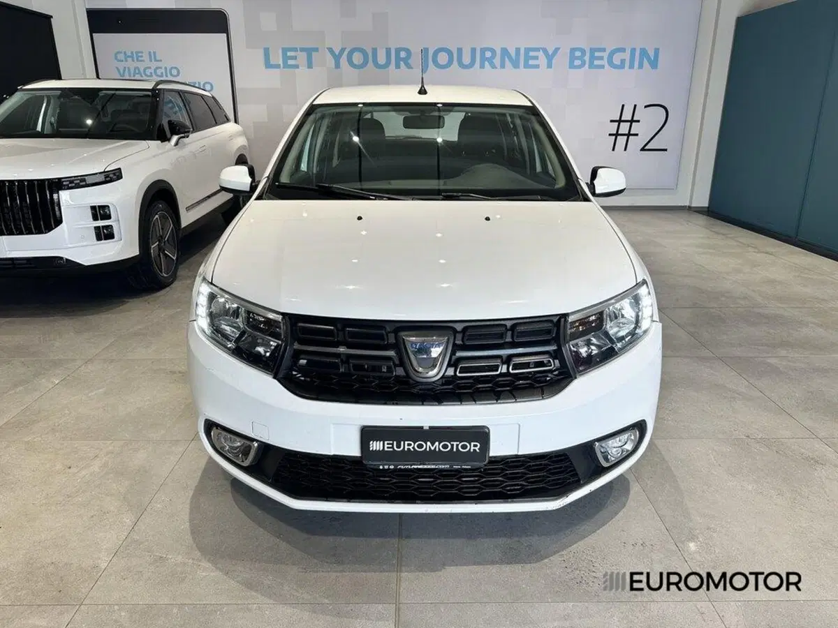Dacia Sandero usata a Bari (2)