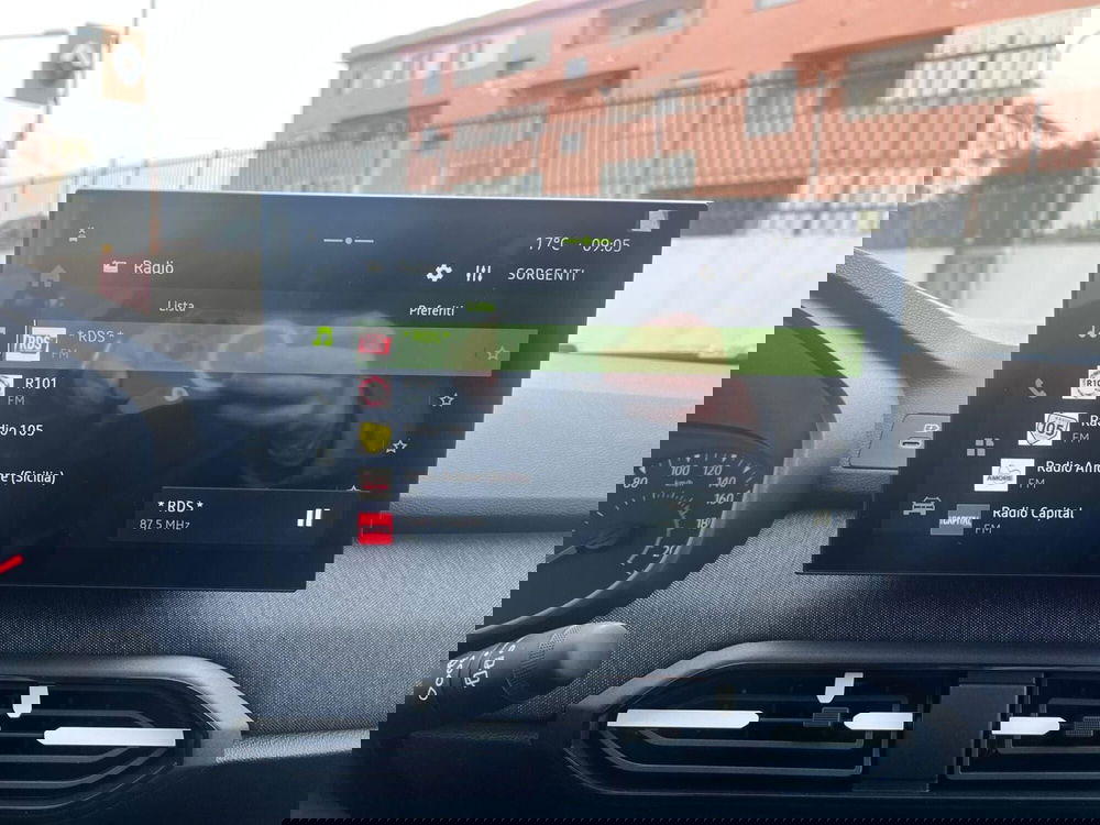 Dacia Sandero Streetway nuova a Messina (17)
