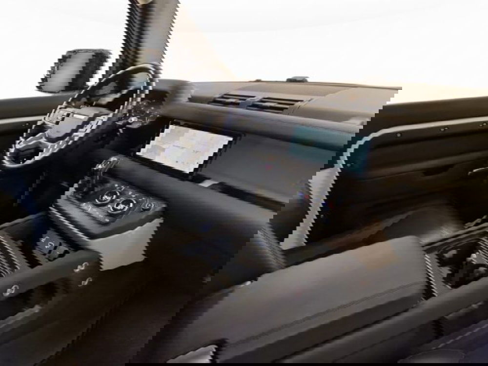 Land Rover Defender usata a Modena (13)