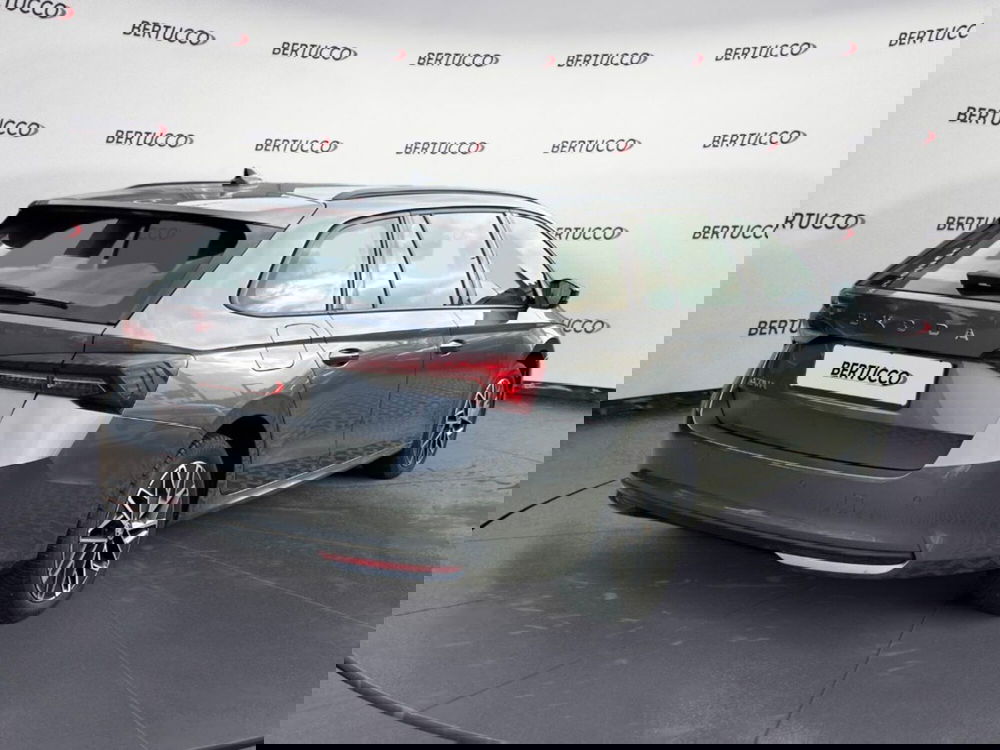 Skoda Octavia Station Wagon usata a Verona (6)