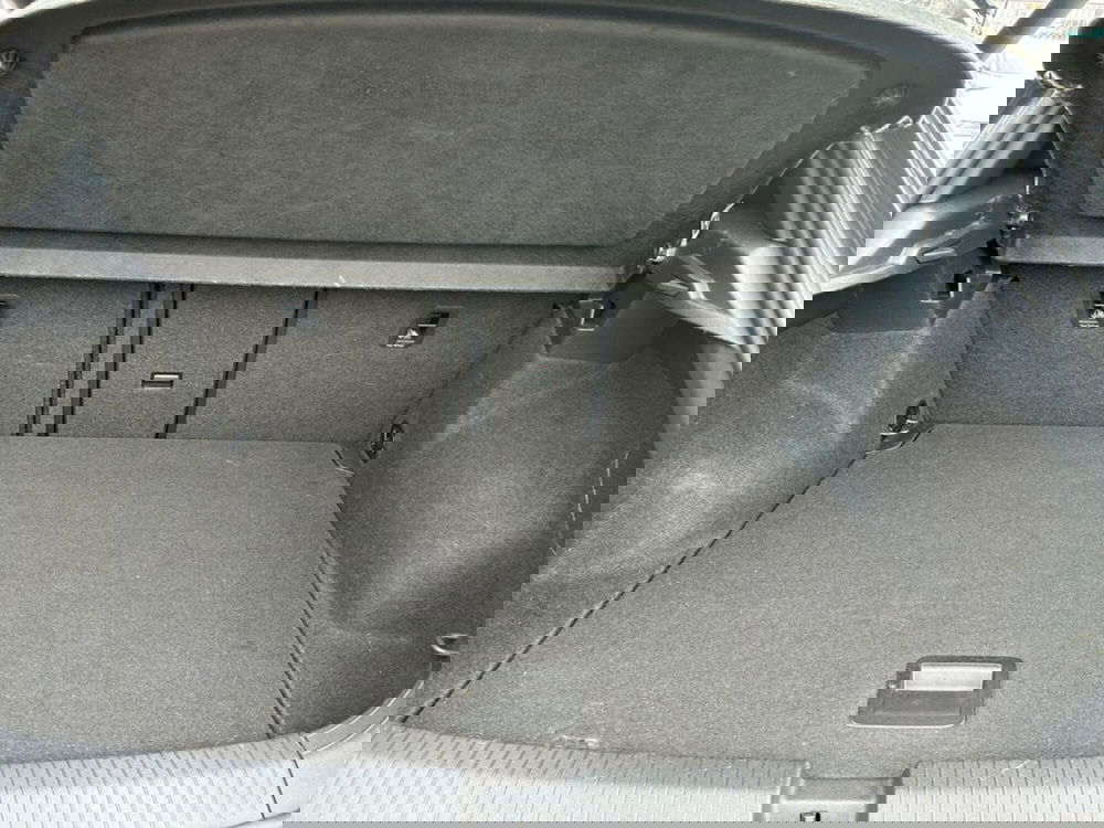 Volkswagen T-Roc usata a Verona (13)