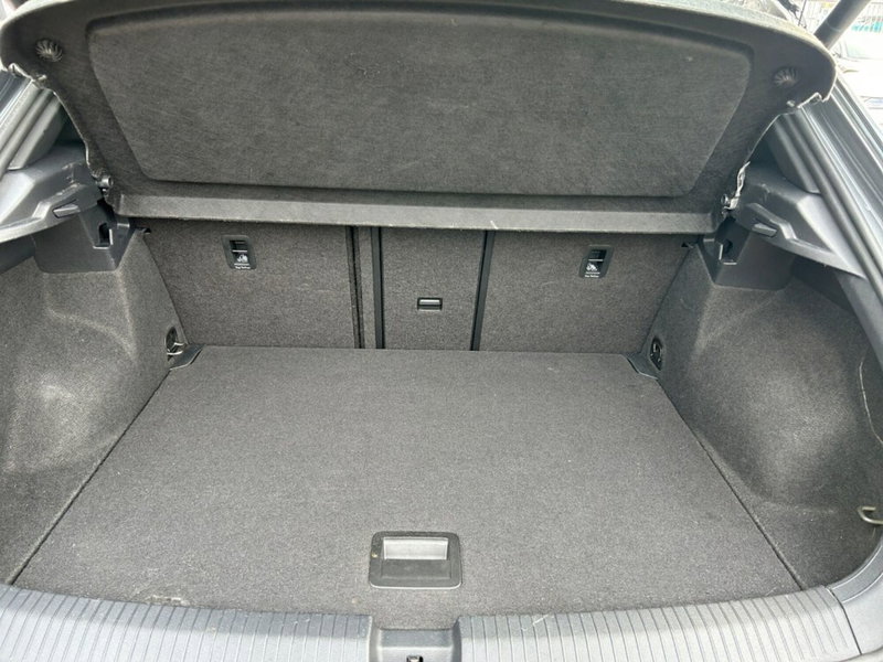 Volkswagen T-Roc usata a Verona (13)