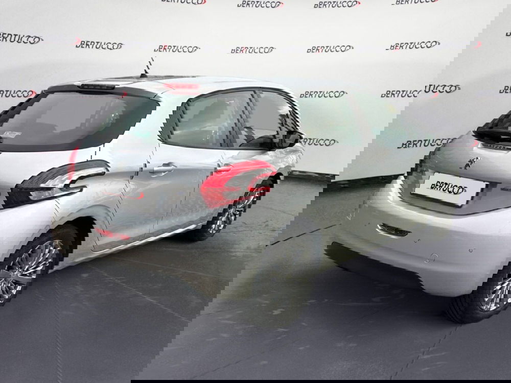 Peugeot 208 usata a Verona (4)