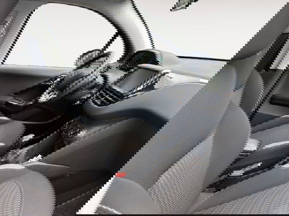 Peugeot 208 usata a Verona (8)