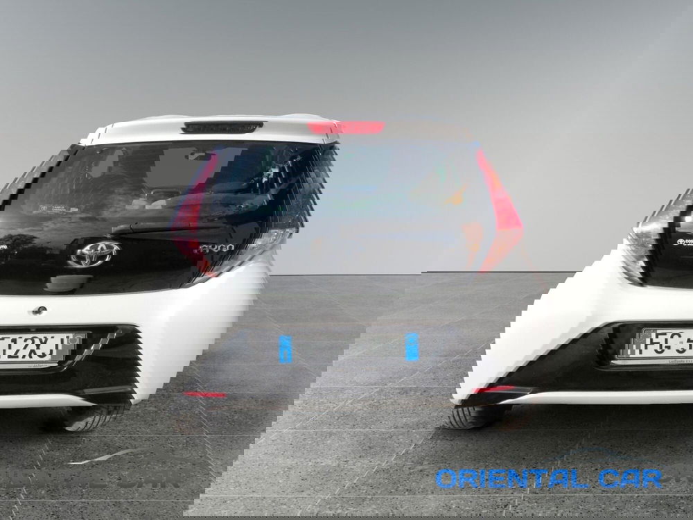 Toyota Aygo usata a La Spezia (6)