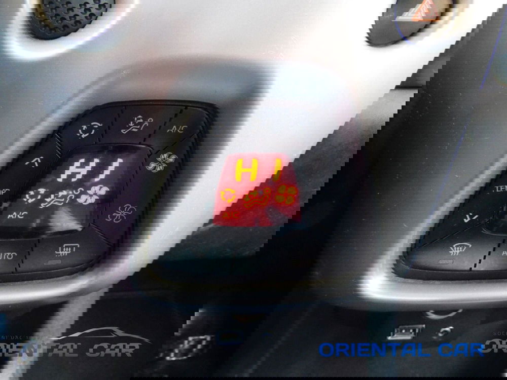 Toyota Aygo usata a La Spezia (8)