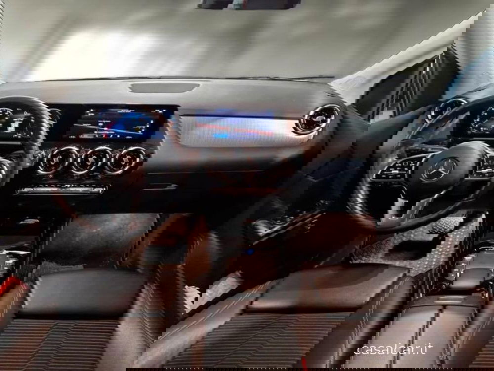 Mercedes-Benz Classe B usata a Salerno (9)