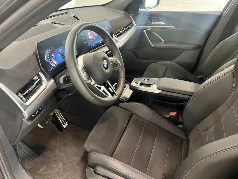 BMW X2 nuova a Torino (6)