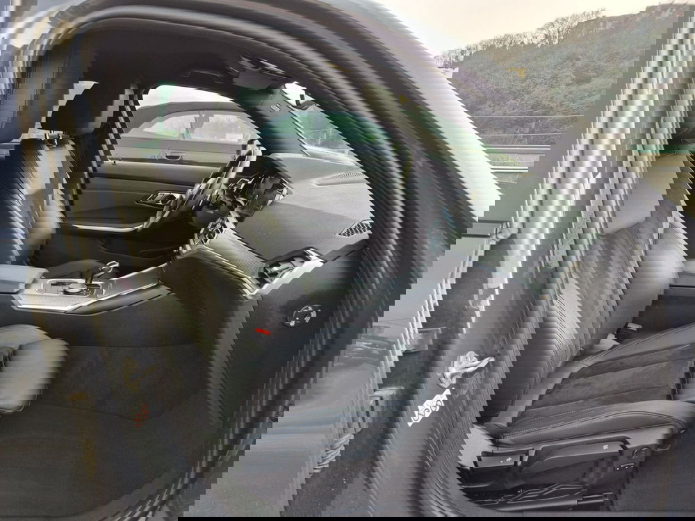 BMW Serie 3 Touring usata  (9)