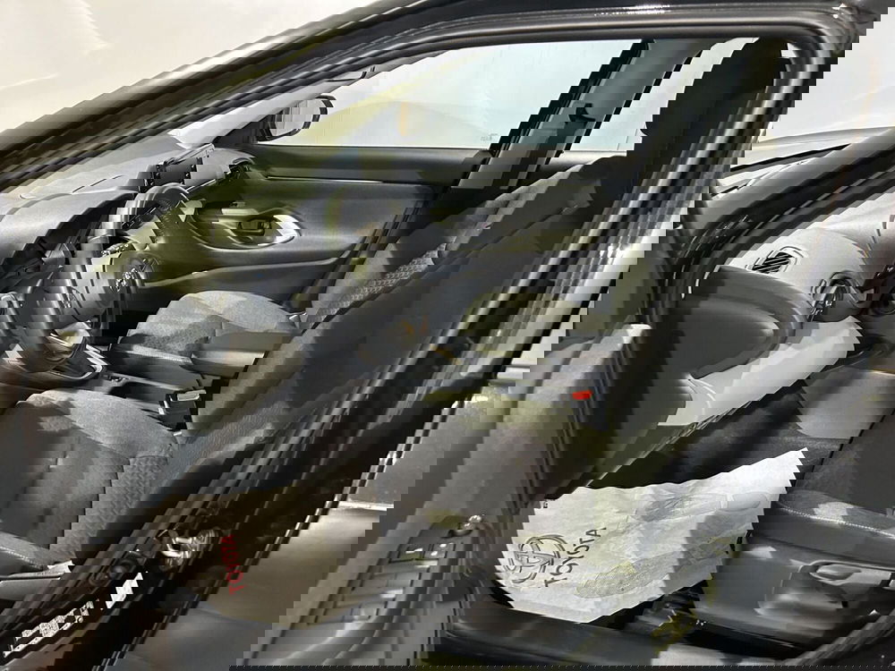 Toyota Yaris Cross usata a Milano (12)