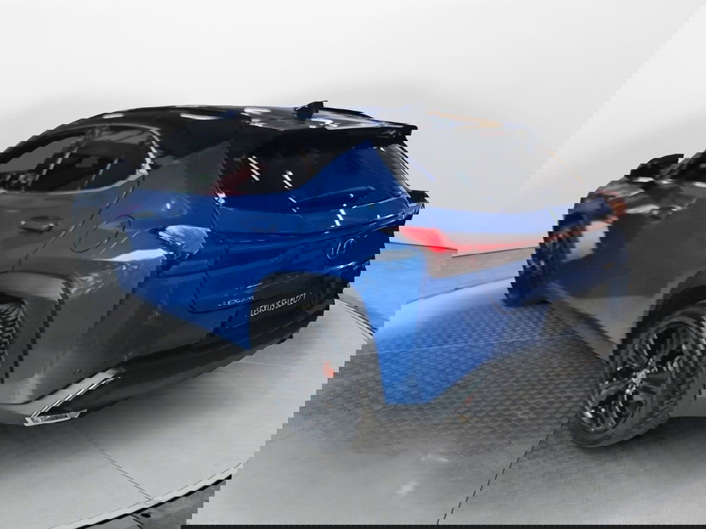 Lexus UX usata a Bologna (4)