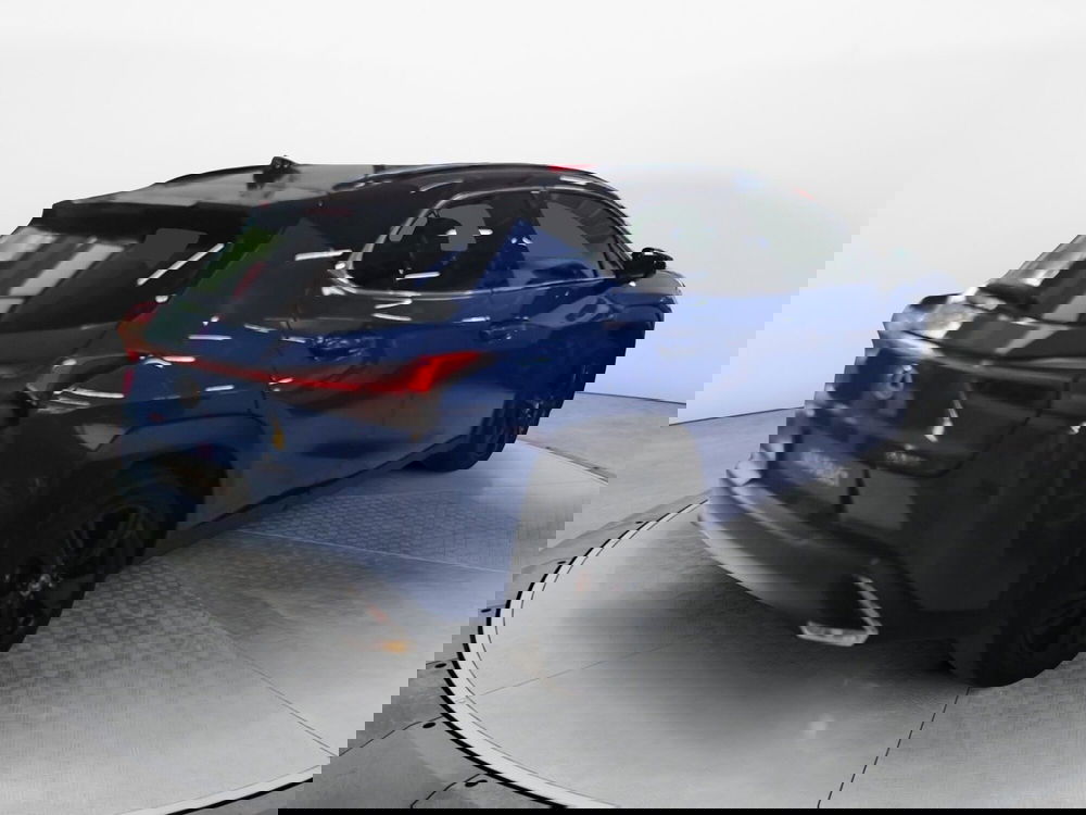 Lexus UX usata a Bologna (6)