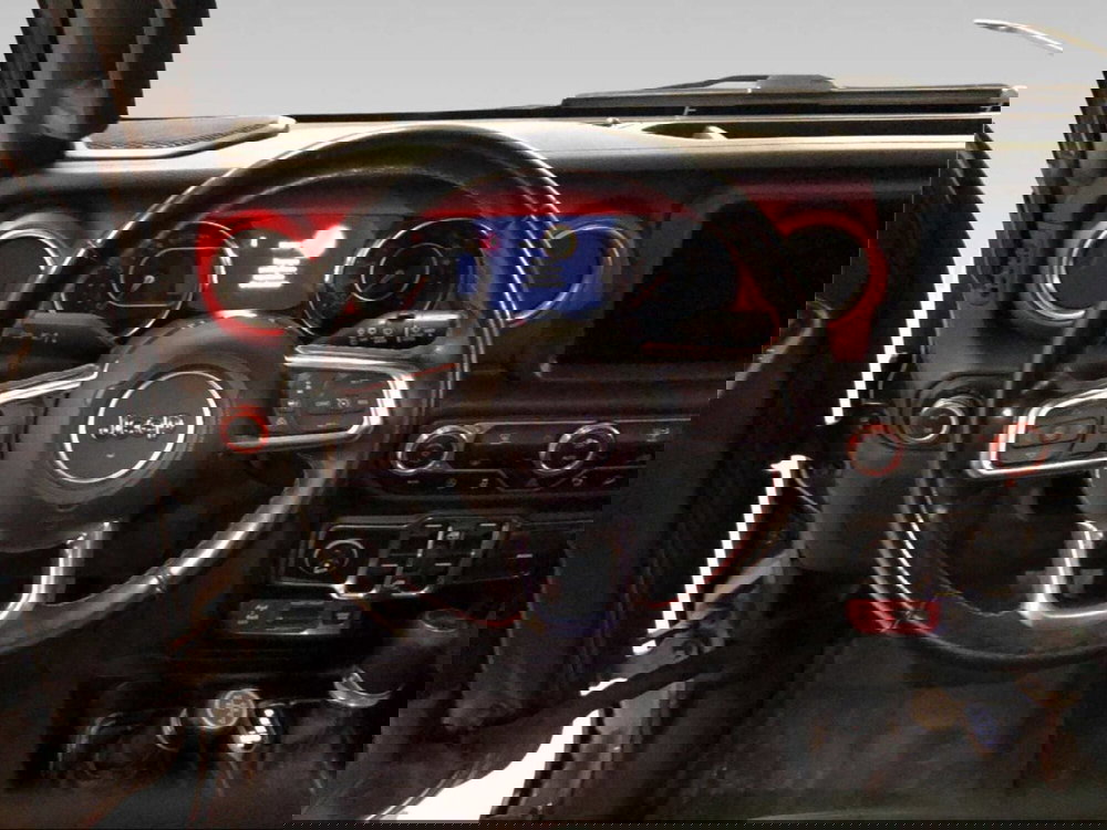 Jeep Wrangler Unlimited usata a Siena (11)