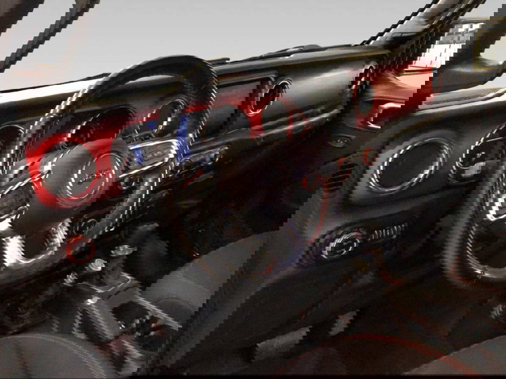 Jeep Wrangler Unlimited usata a Siena (9)