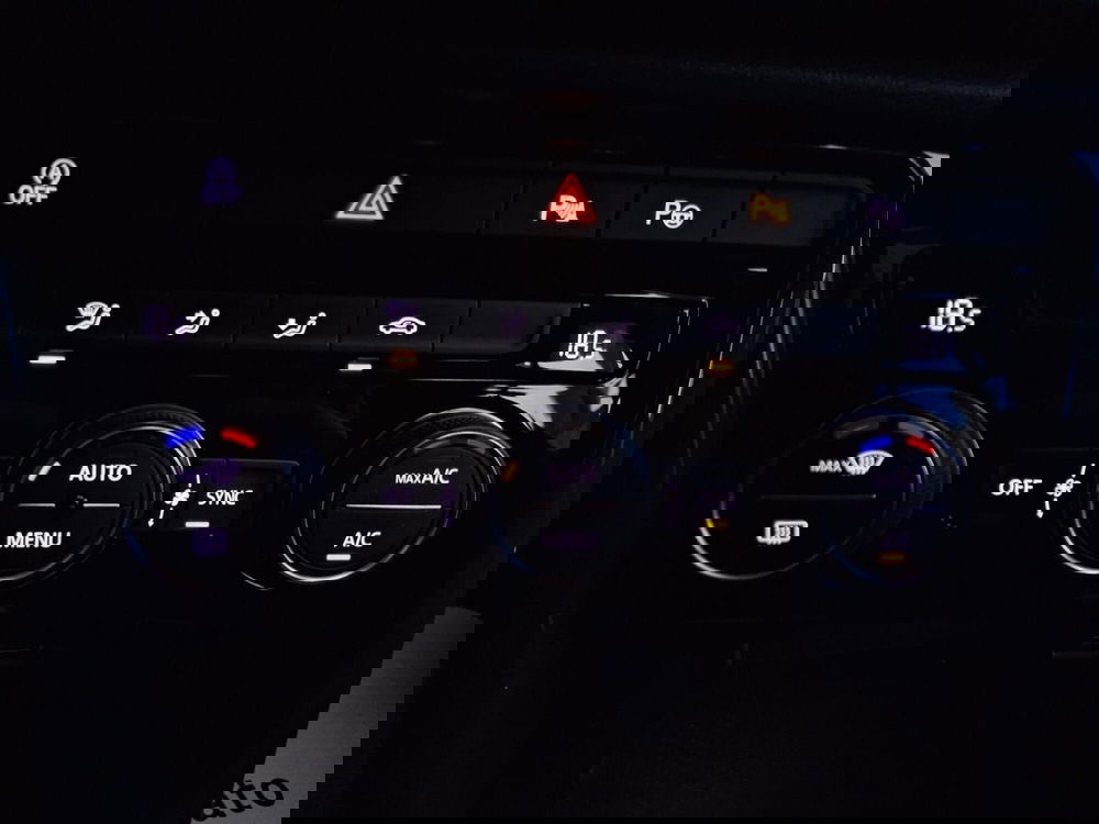 Volkswagen T-Roc usata a Bologna (17)