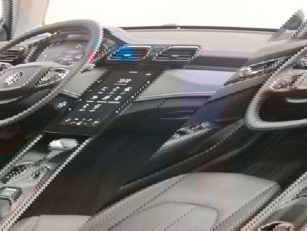 Dongfeng Shine GS  nuova a Como (11)