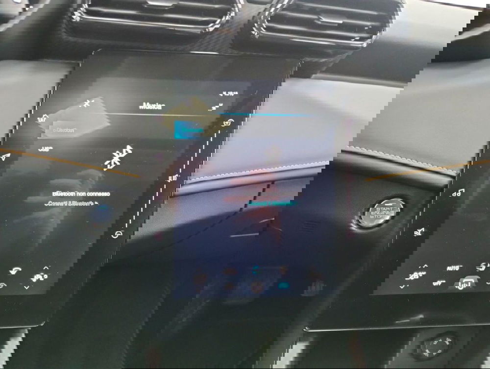 Dongfeng Shine GS  nuova a Como (14)