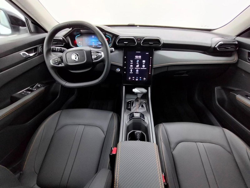 Dongfeng Shine GS  nuova a Como (4)