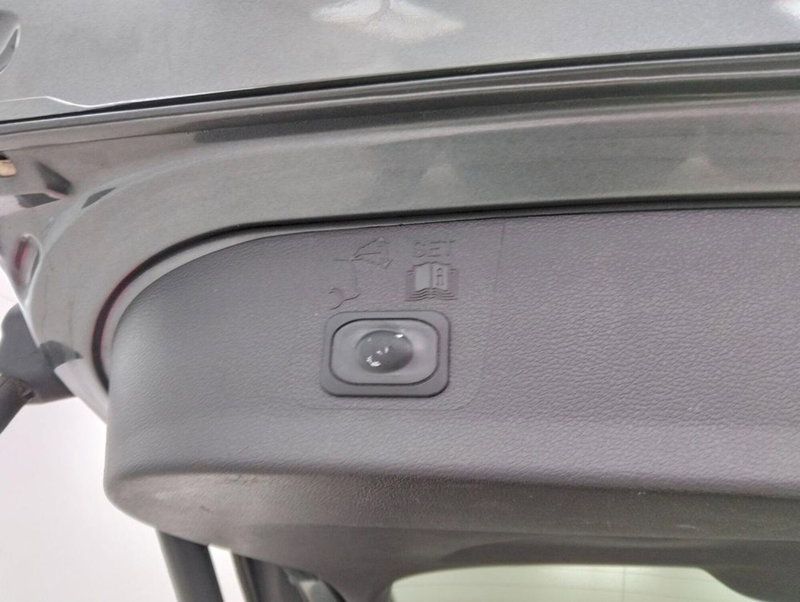 Ford Kuga usata a Como (17)