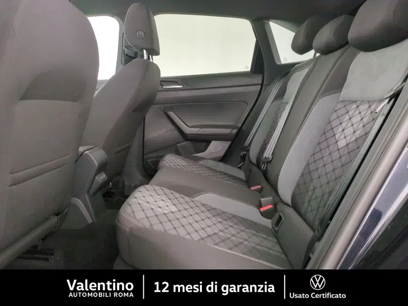 Volkswagen Taigo usata a Roma (10)