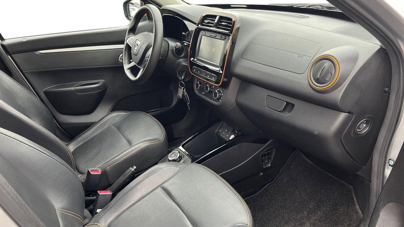 Dacia Spring usata a Parma (7)