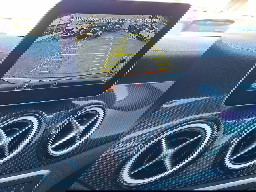 Mercedes-Benz GLA SUV usata a Pescara (12)