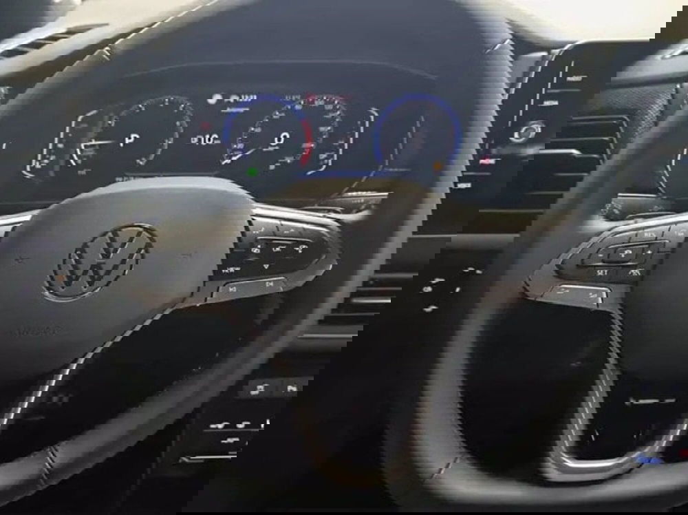 Volkswagen T-Cross nuova a Padova (11)