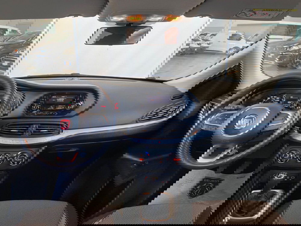 Fiat Tipo usata a Bari (17)