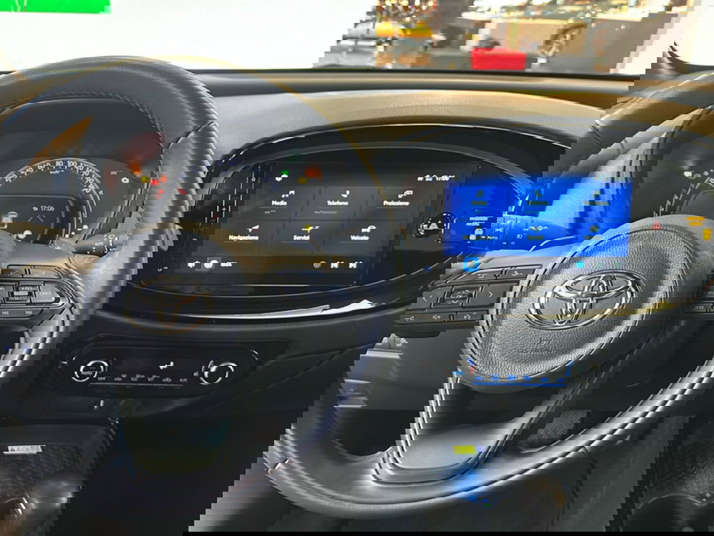 Toyota Aygo X usata a Napoli (11)