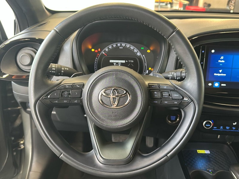 Toyota Aygo X usata a Napoli (12)