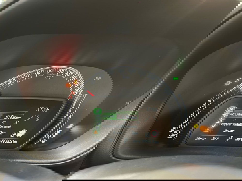 Toyota Aygo X usata a Napoli (13)