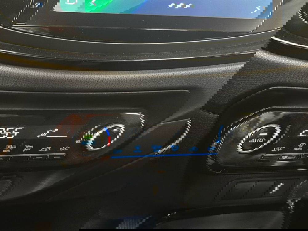 Toyota Aygo X usata a Napoli (16)