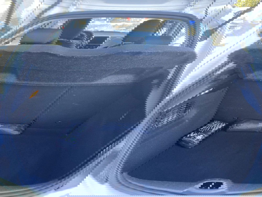 Peugeot 208 usata a Bari (10)