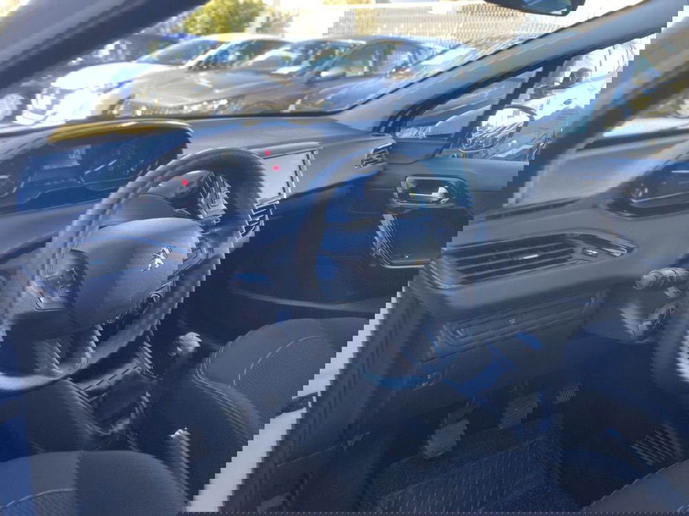 Peugeot 208 usata a Bari (14)